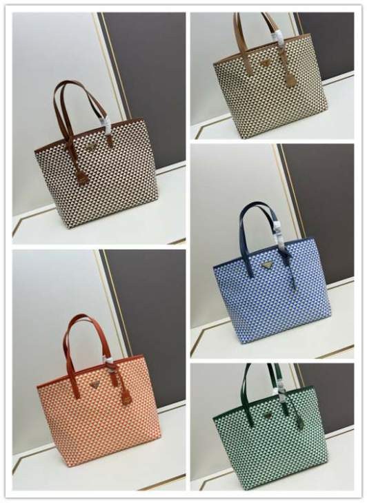 Picture of Prada Handbags _SKUfw185888491fw
